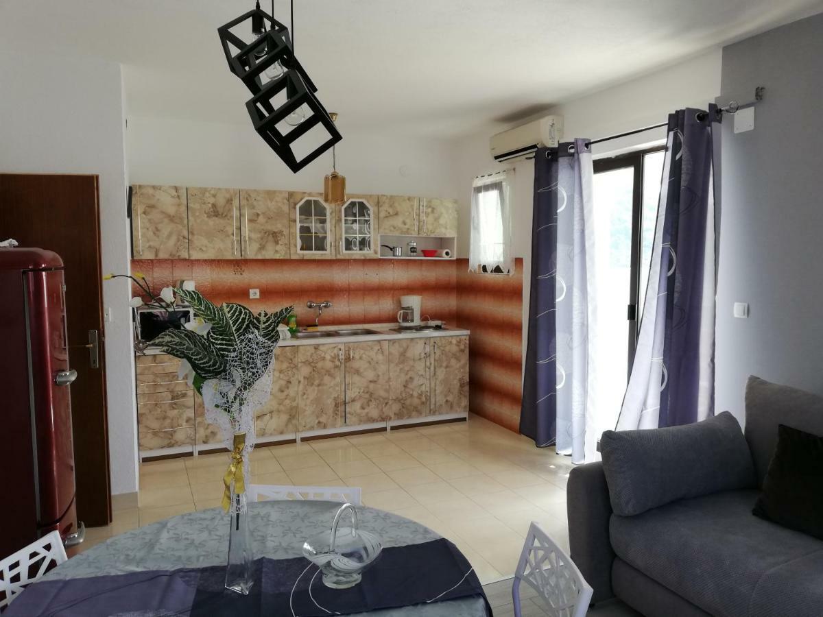 Apartment Stojan A1 Marina Kültér fotó